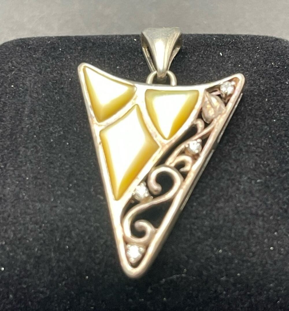 925 Shell Clear Crystals Pendant 1.71" Sterling Silver Arrow Triangular Shape